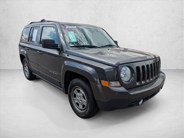 Used 2016 Jeep Patriot Sport w/ Power Value Group FWD image 3
