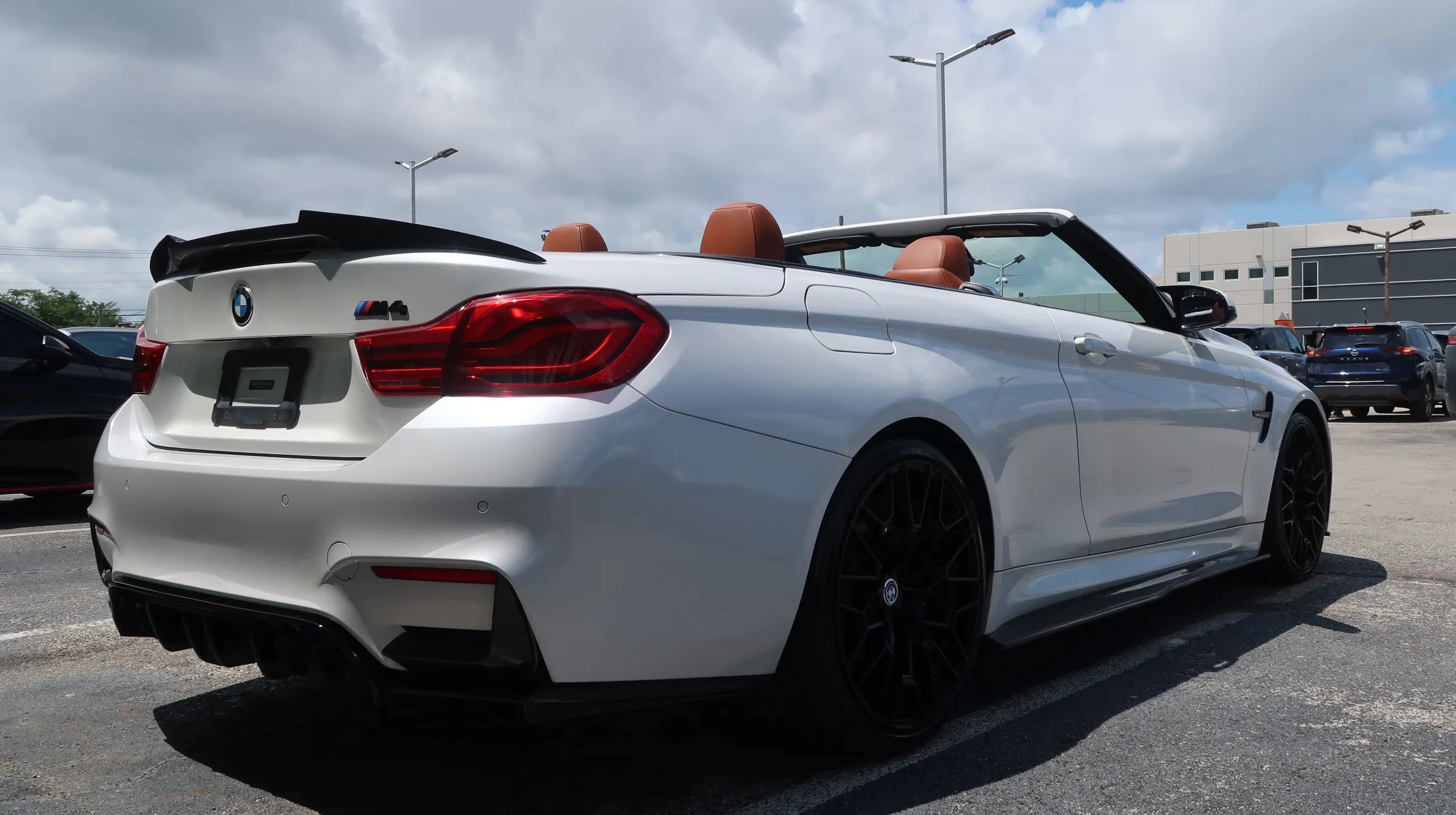 Used 2019 BMW M4 Convertible w/ Competition Package RWD image 38