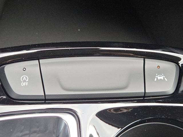 New 2026 Chevrolet Trax LT w/ Driver Confidence Package FWD image 15