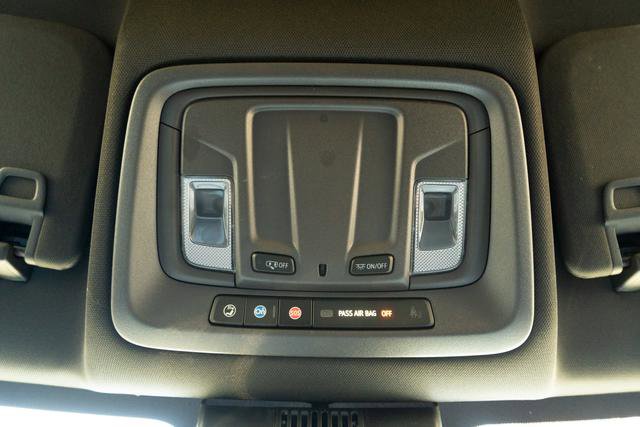 Used 2022 GMC Sierra 1500 SLT w/ SLT Convenience Package image 28