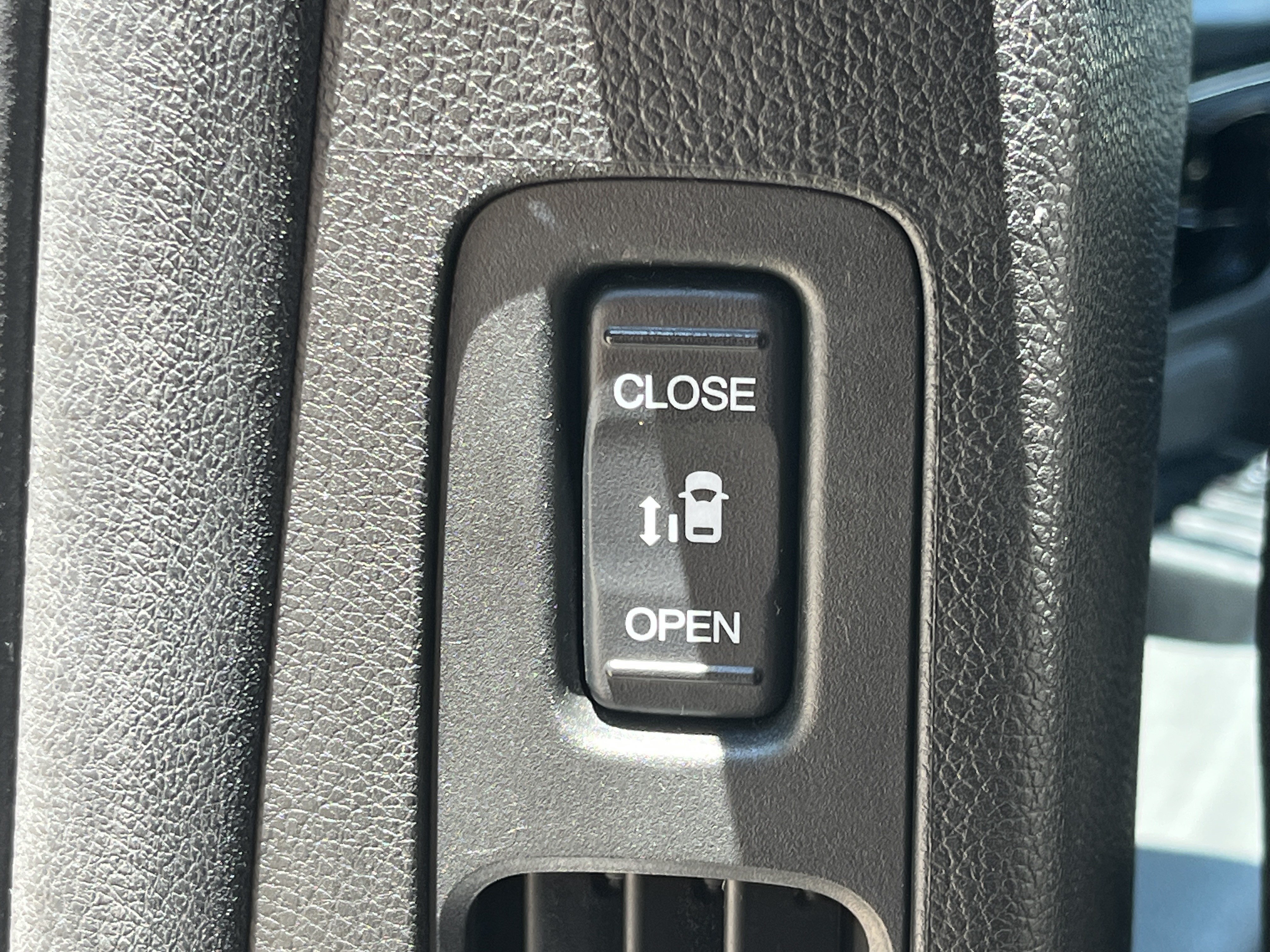 Used 2023 Honda Odyssey Touring image 24