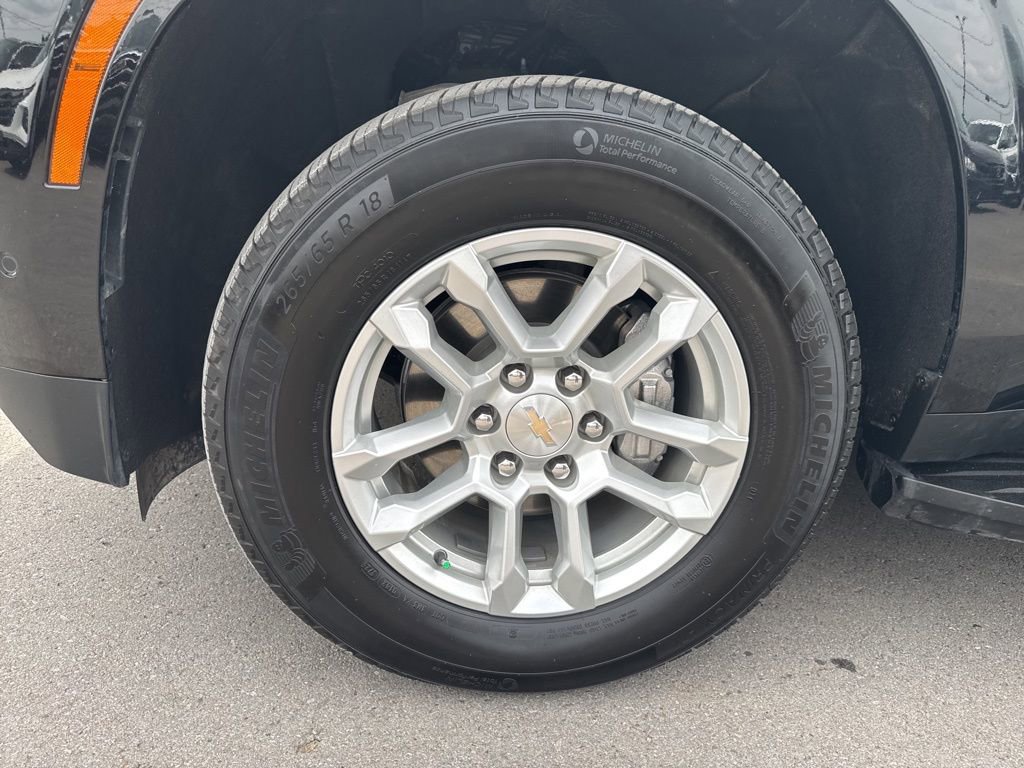 Used 2025 Chevrolet Tahoe LT AWD/4WD image 30