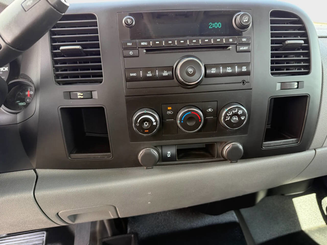 Used 2012 Chevrolet Silverado 1500 W/T image 12