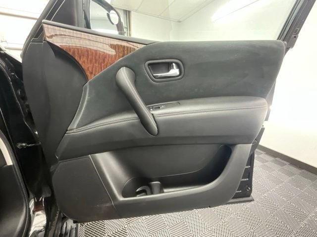 Used 2017 Nissan Armada SV AWD/4WD image 10