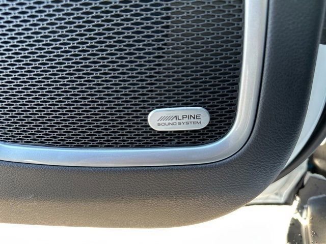 New 2024 Jeep Compass Latitude w/ Sun and Sound Group image 10