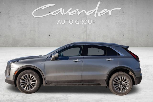 Used 2024 Cadillac XT4 Premium Luxury image 5