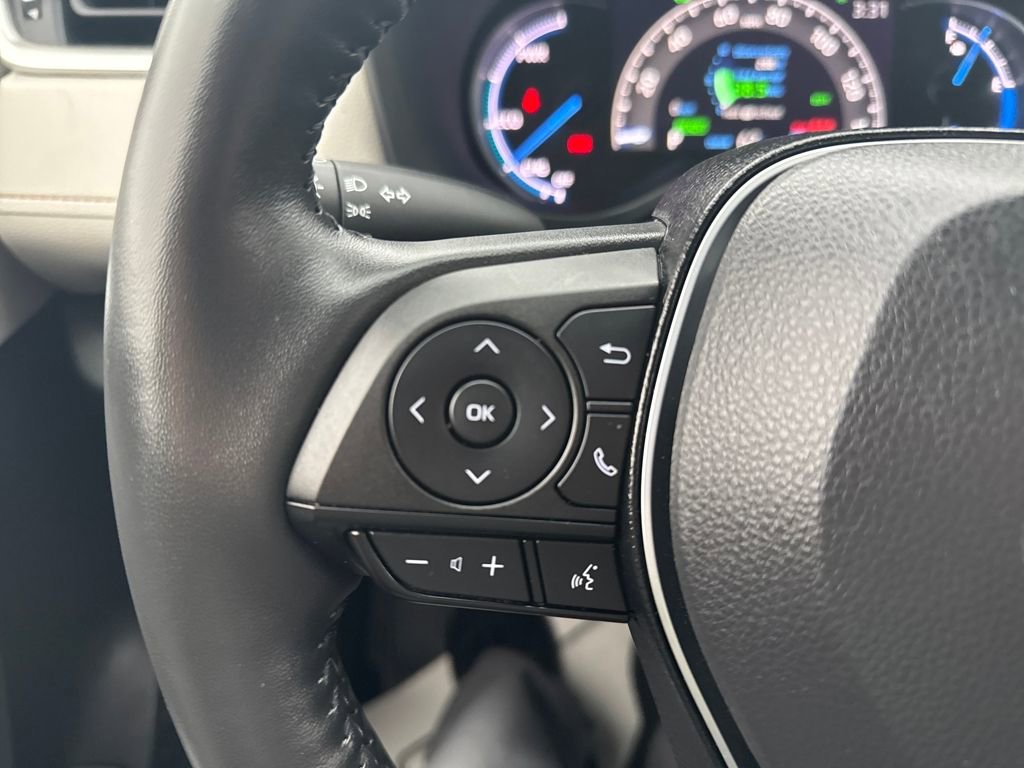 Used 2024 Toyota RAV4 XLE w/ Convenience Package AWD/4WD image 17