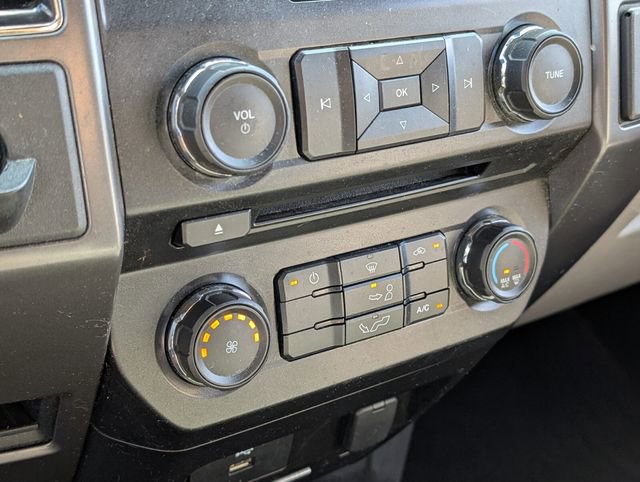 Used 2017 Ford F150 XLT image 24