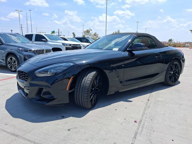 New 2026 BMW Z4 sDrive30i w/ Premium Package RWD image 3