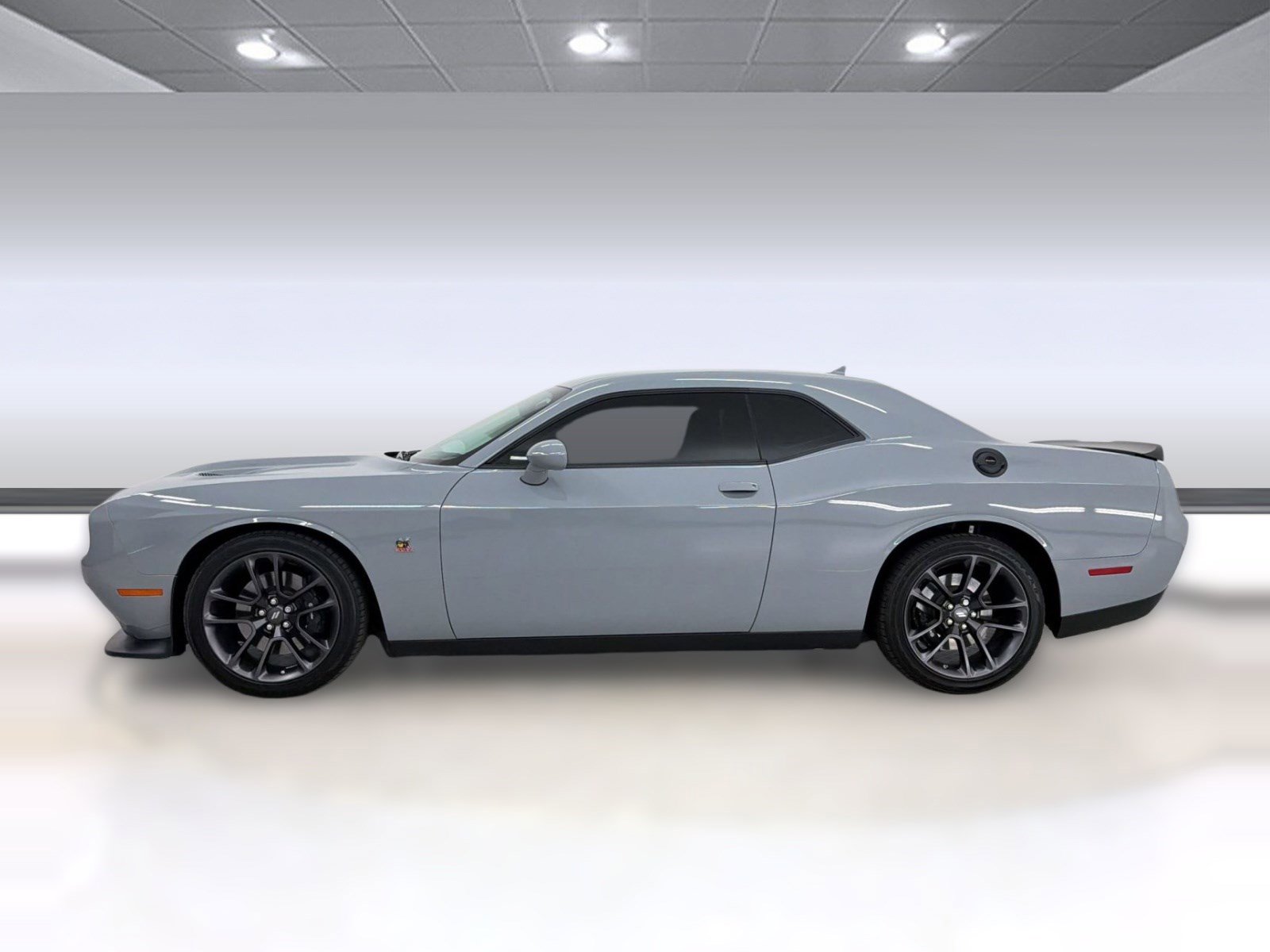 Used 2022 Dodge Challenger R/T Scat Pack w/ Plus Package image 2