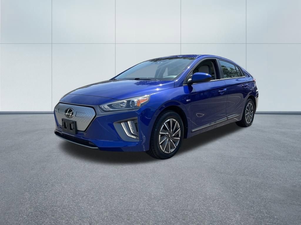 Used 2020 Hyundai Ioniq SE image 2