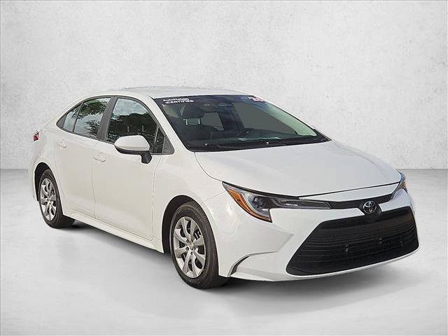 Used 2026 Toyota Corolla LE FWD image 3