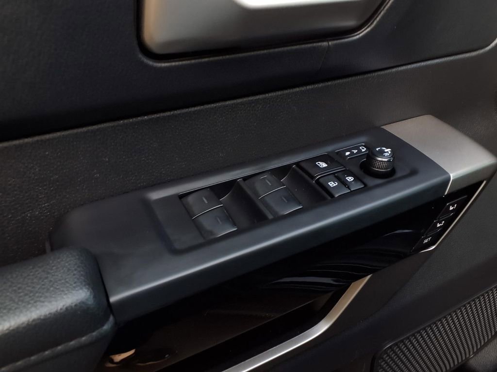 Used 2024 Toyota Tundra Limited image 17