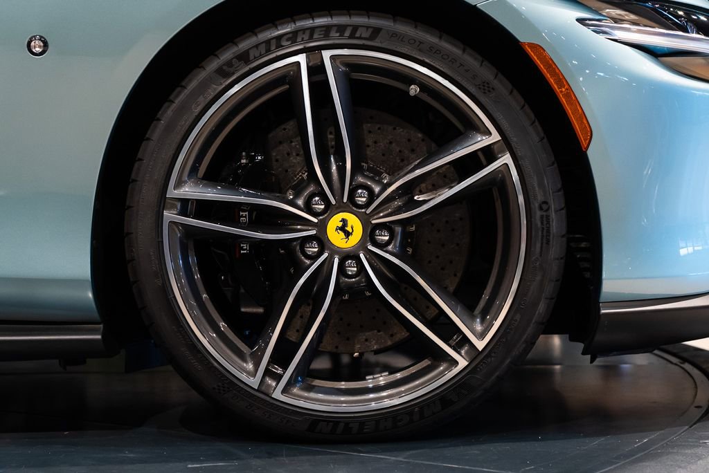 Certified 2024 Ferrari Roma Spider RWD image 16