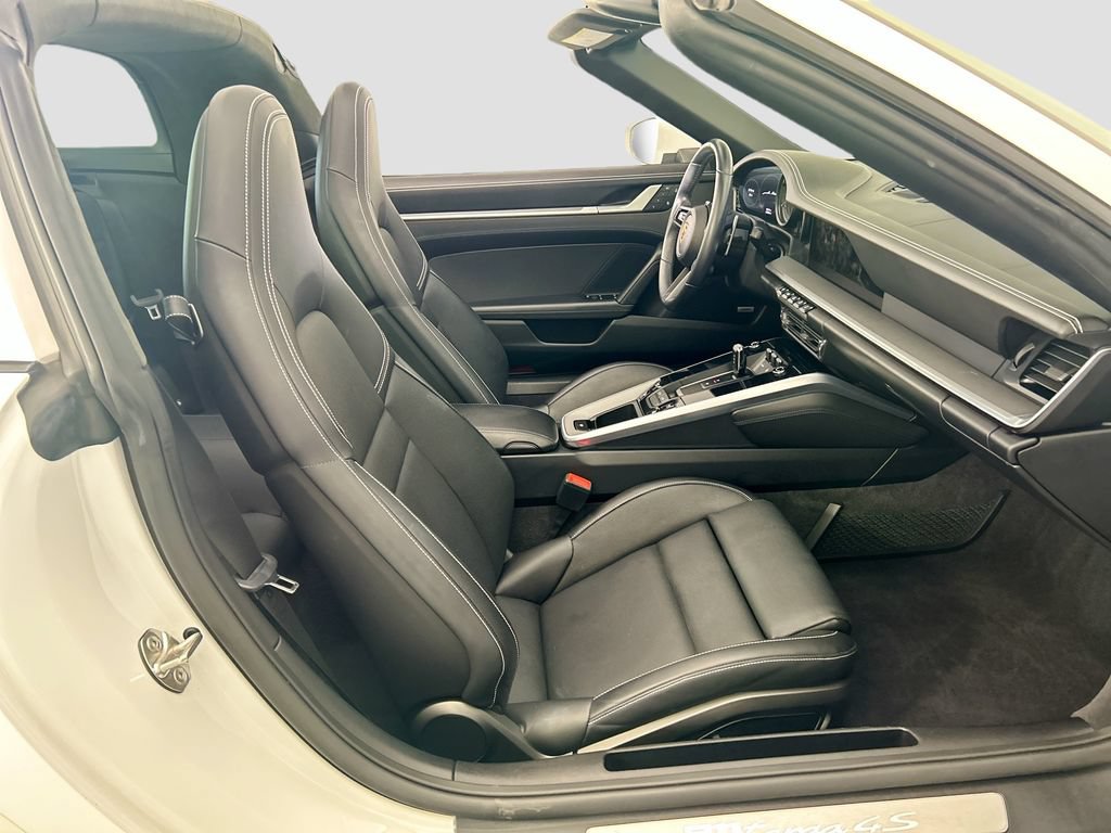 Certified 2022 Porsche 911 Targa 4S AWD/4WD image 20