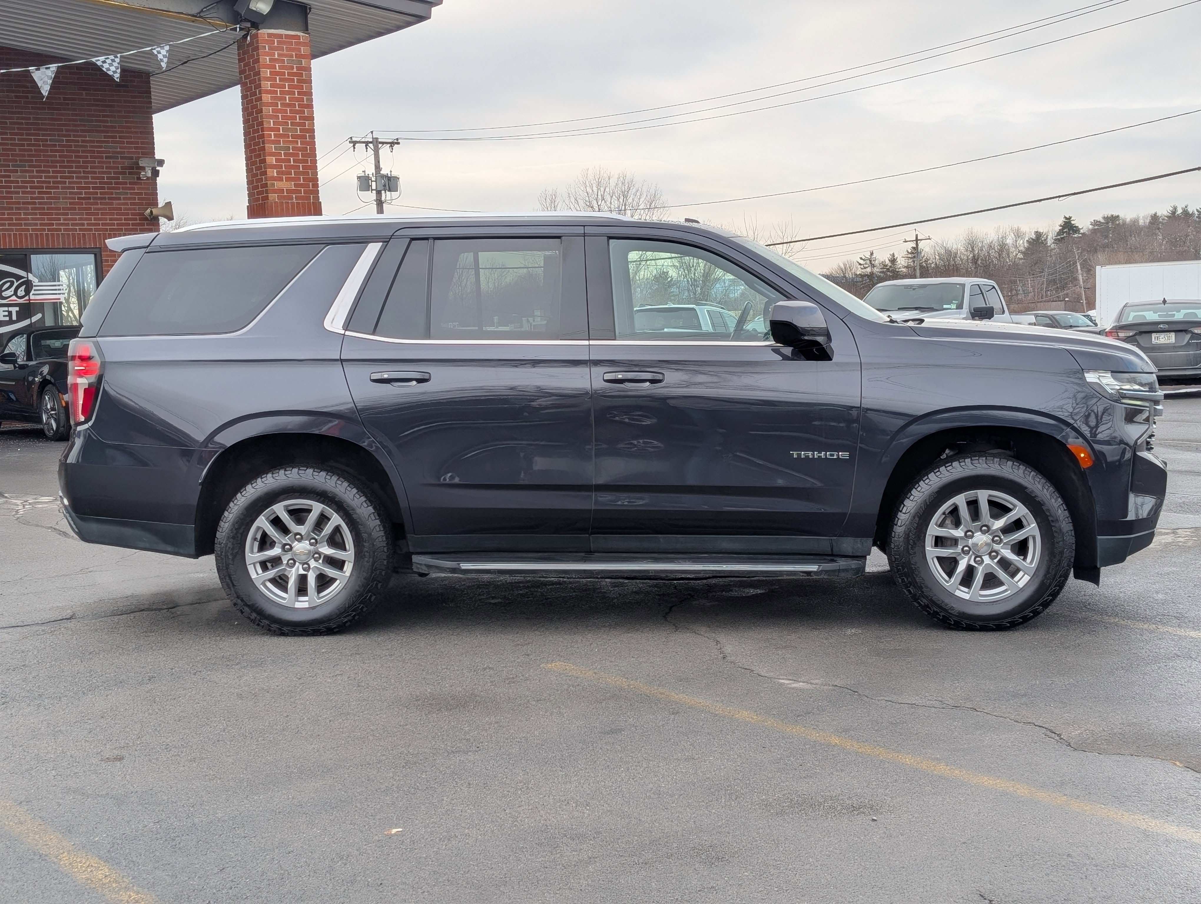 Used 2022 Chevrolet Tahoe LT image 11