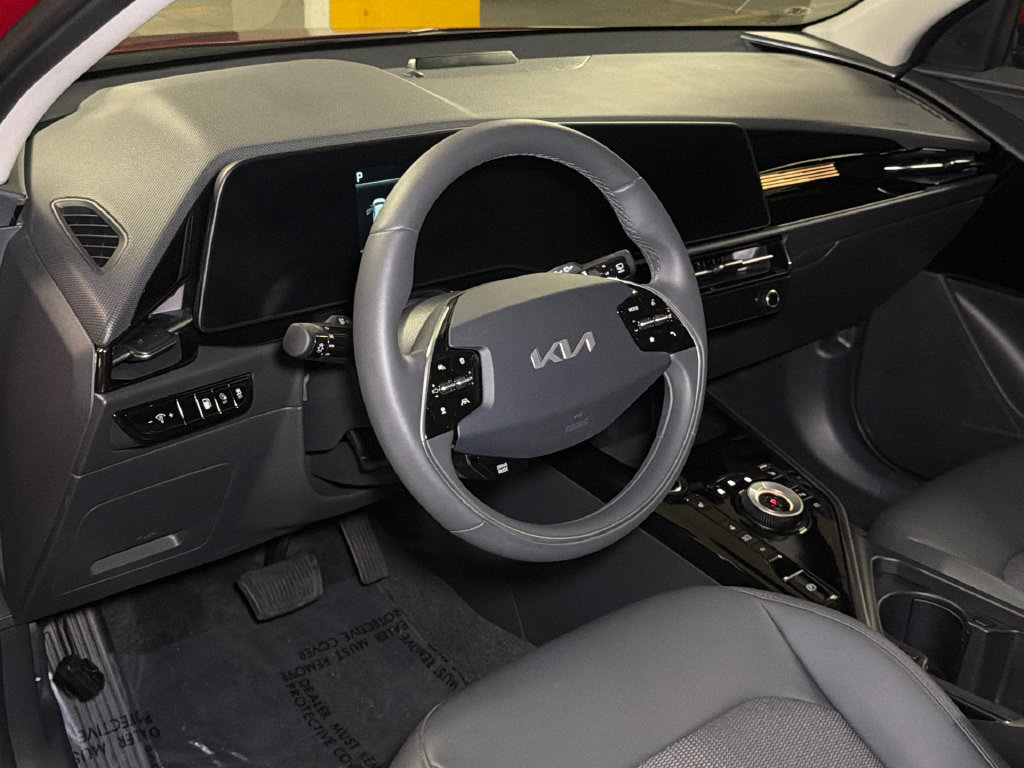 Certified 2024 Kia Niro EX w/ EX Cold Weather Package FWD image 20