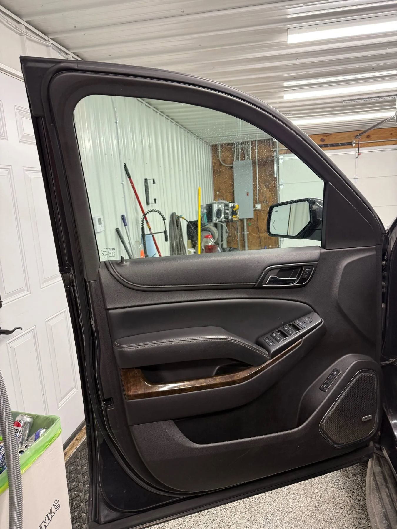 Used 2016 Chevrolet Tahoe LT w/ Luxury Package image 13