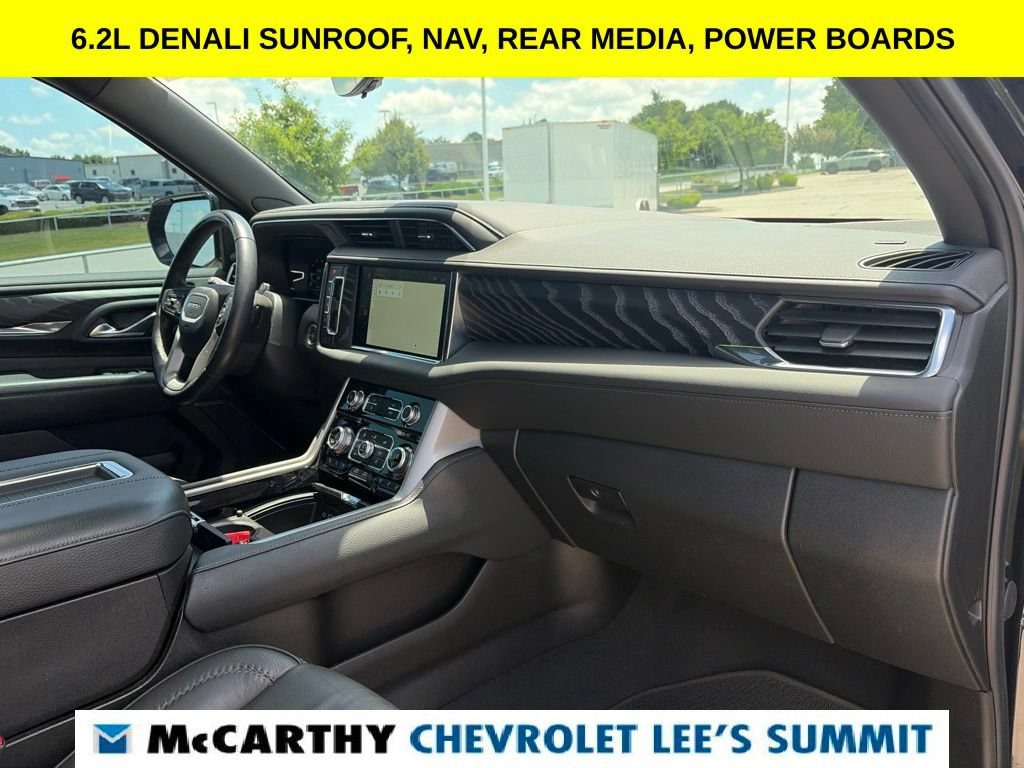 Used 2023 GMC Yukon XL Denali w/ Denali Reserve Package AWD/4WD image 30