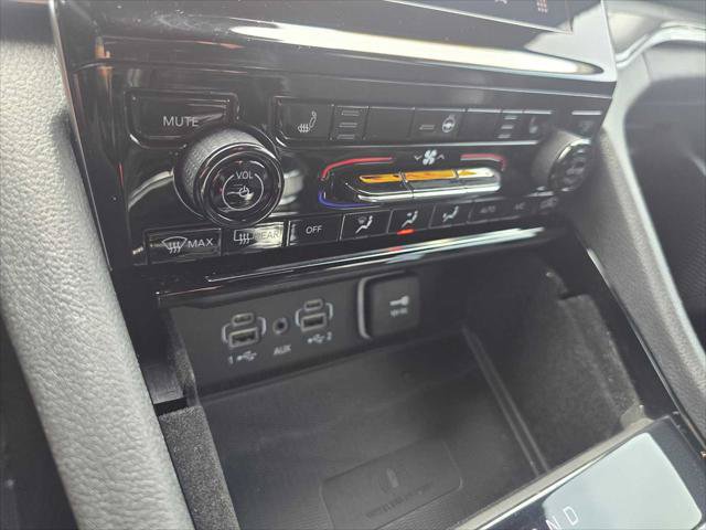 Used 2021 Jeep Grand Cherokee L Laredo AWD/4WD image 32