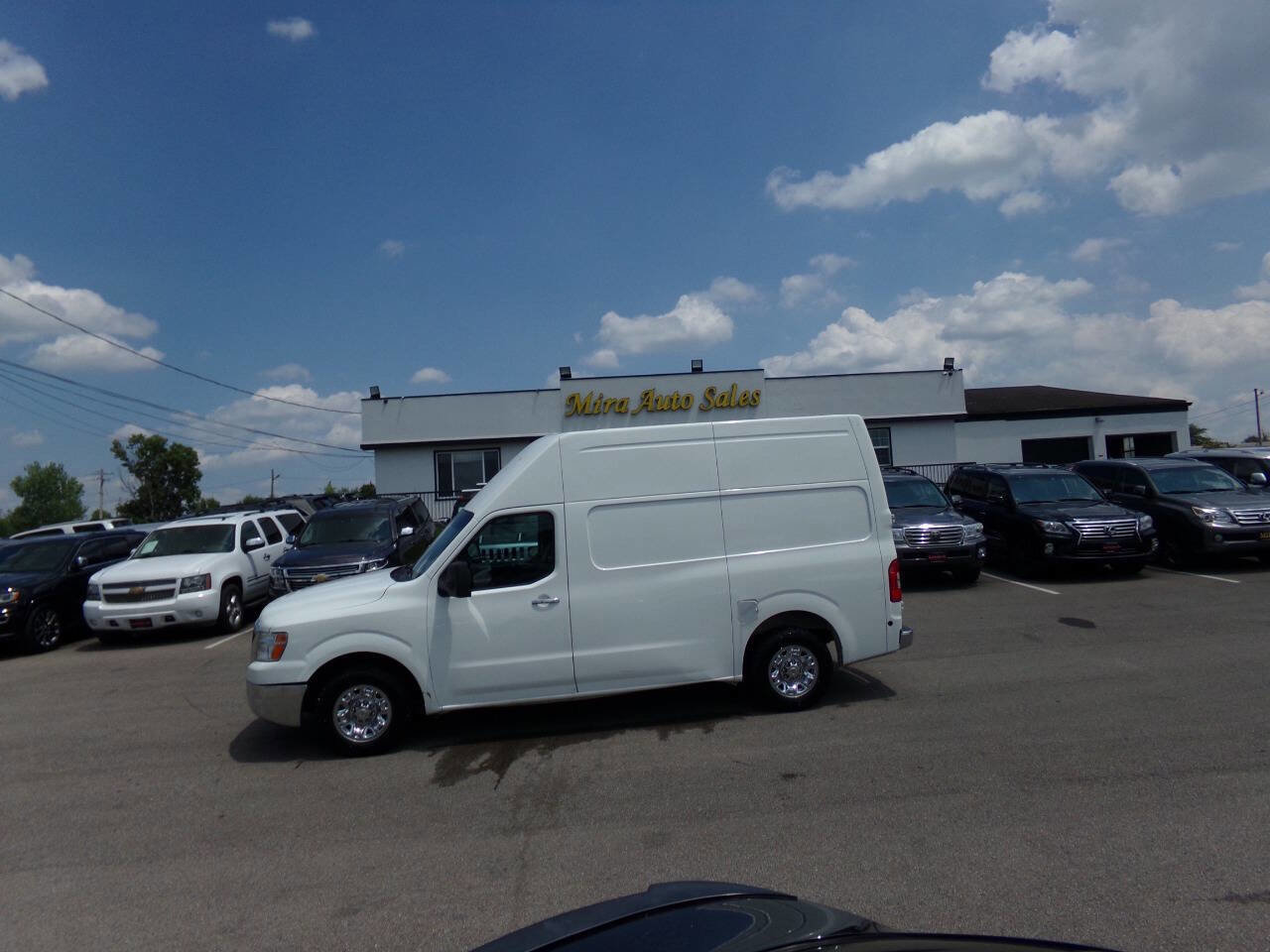 Used 2016 Nissan NV 2500 SL w/ Technology Package image 1