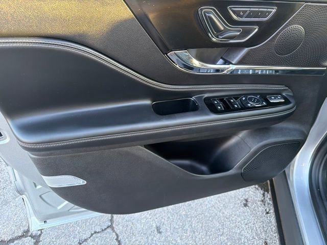 Certified 2024 Lincoln Corsair AWD image 13
