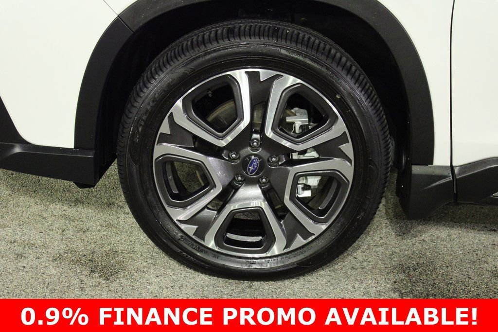 Certified 2025 Subaru Ascent Limited image 32