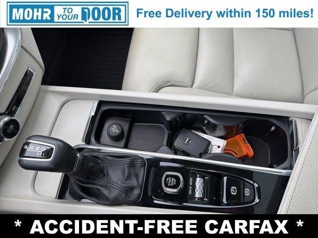 Used 2019 Volvo XC60 T5 Momentum w/ Multimedia Package image 22
