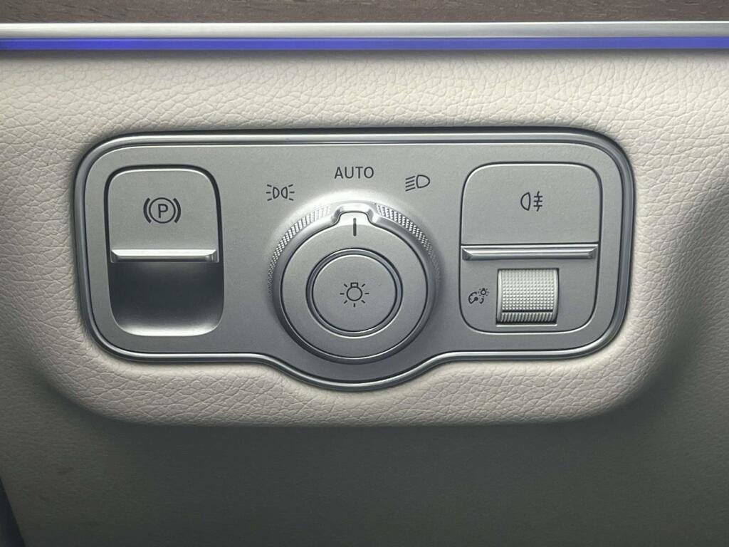 Used 2026 Mercedes-Benz GLE 350 4MATIC image 35