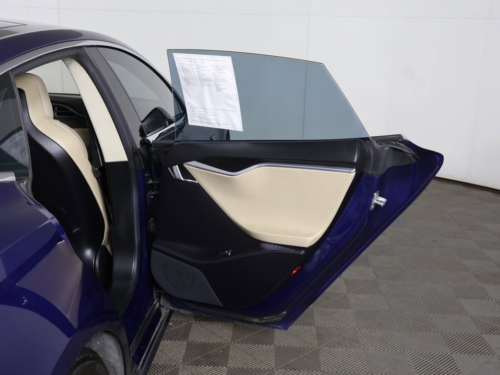 Used 2016 Tesla Model S P90D image 23