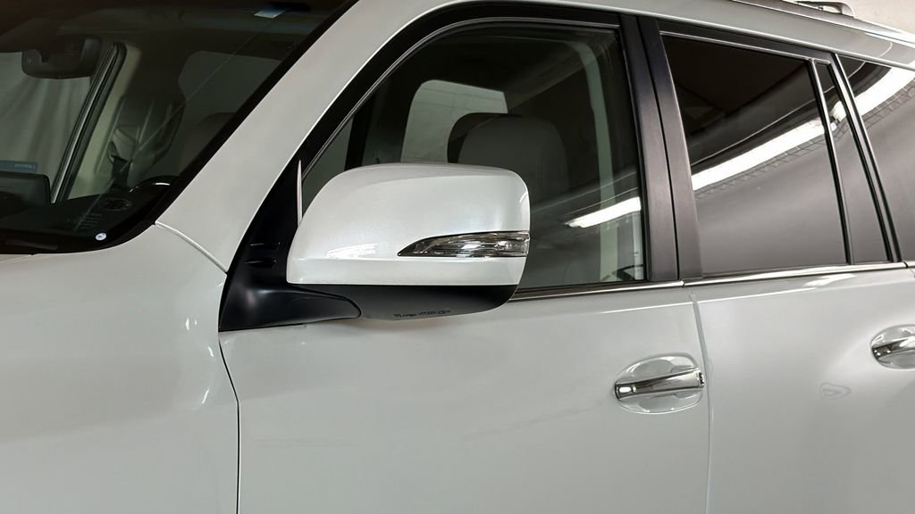 Certified 2023 Lexus GX 460 Premium w/ Premium Package AWD/4WD image 5