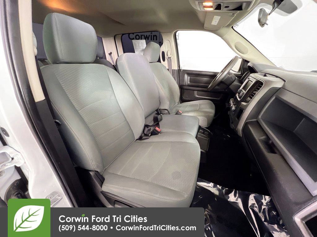 Used 2018 RAM 1500 Express w/ Express Value Package AWD/4WD image 16