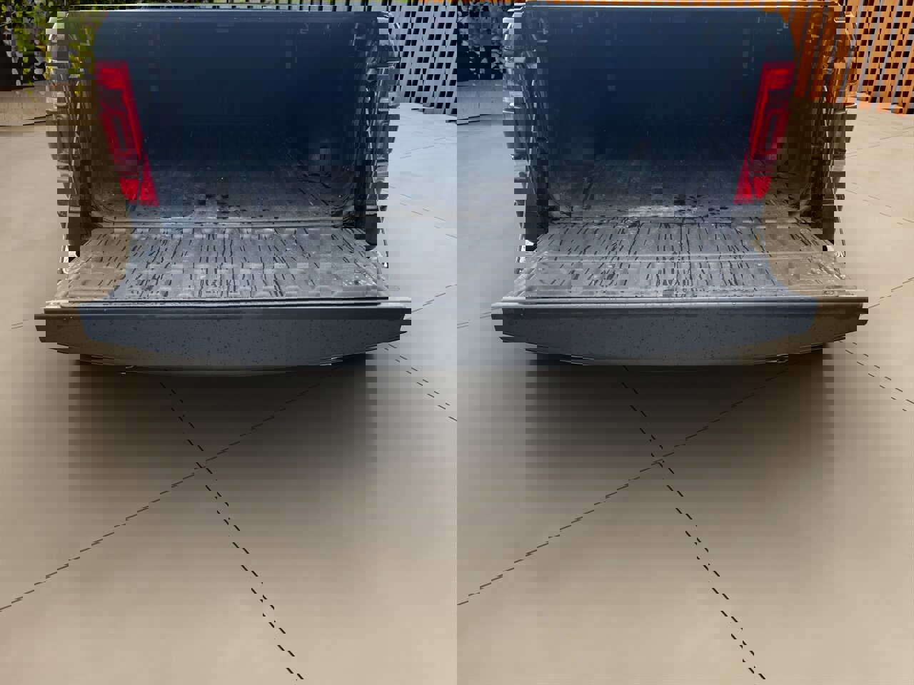 Used 2022 RAM 1500 Limited w/ Body-Colour Bumper Group image 87