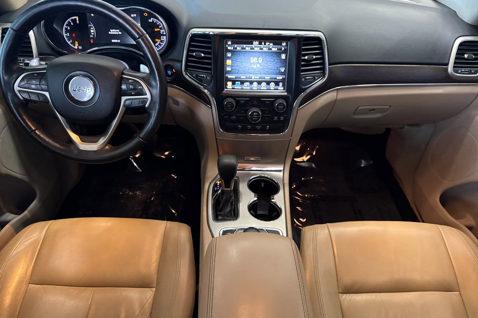 Used 2016 Jeep Grand Cherokee Limited w/ Trailer Tow Group IV image 12