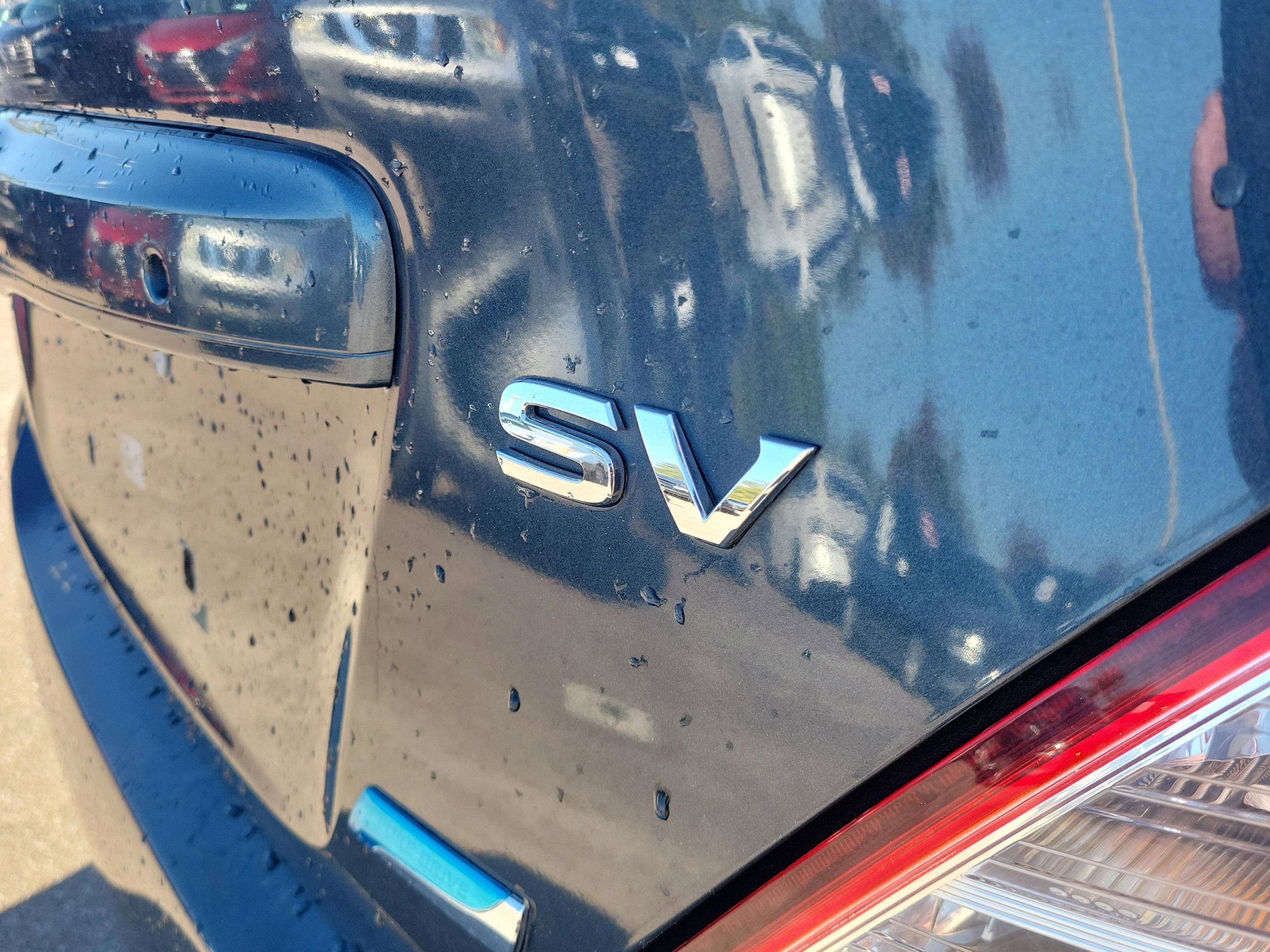 Used 2015 Nissan Versa SV image 8