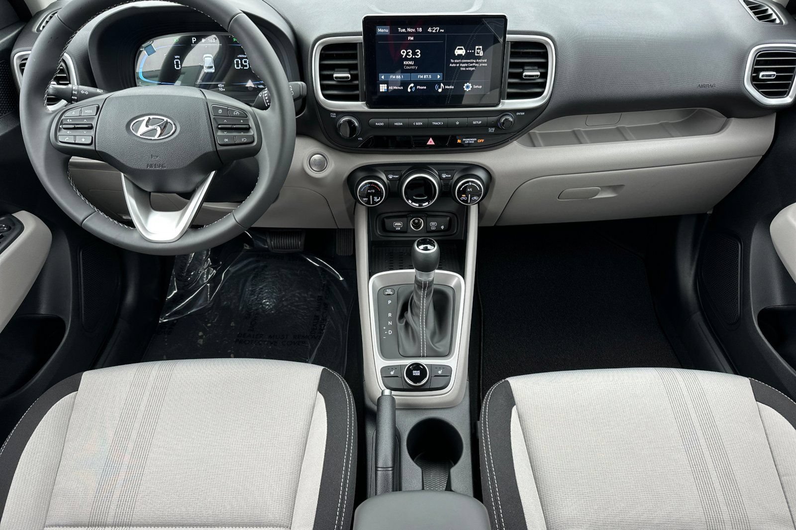 New 2026 Hyundai Venue SEL FWD image 12