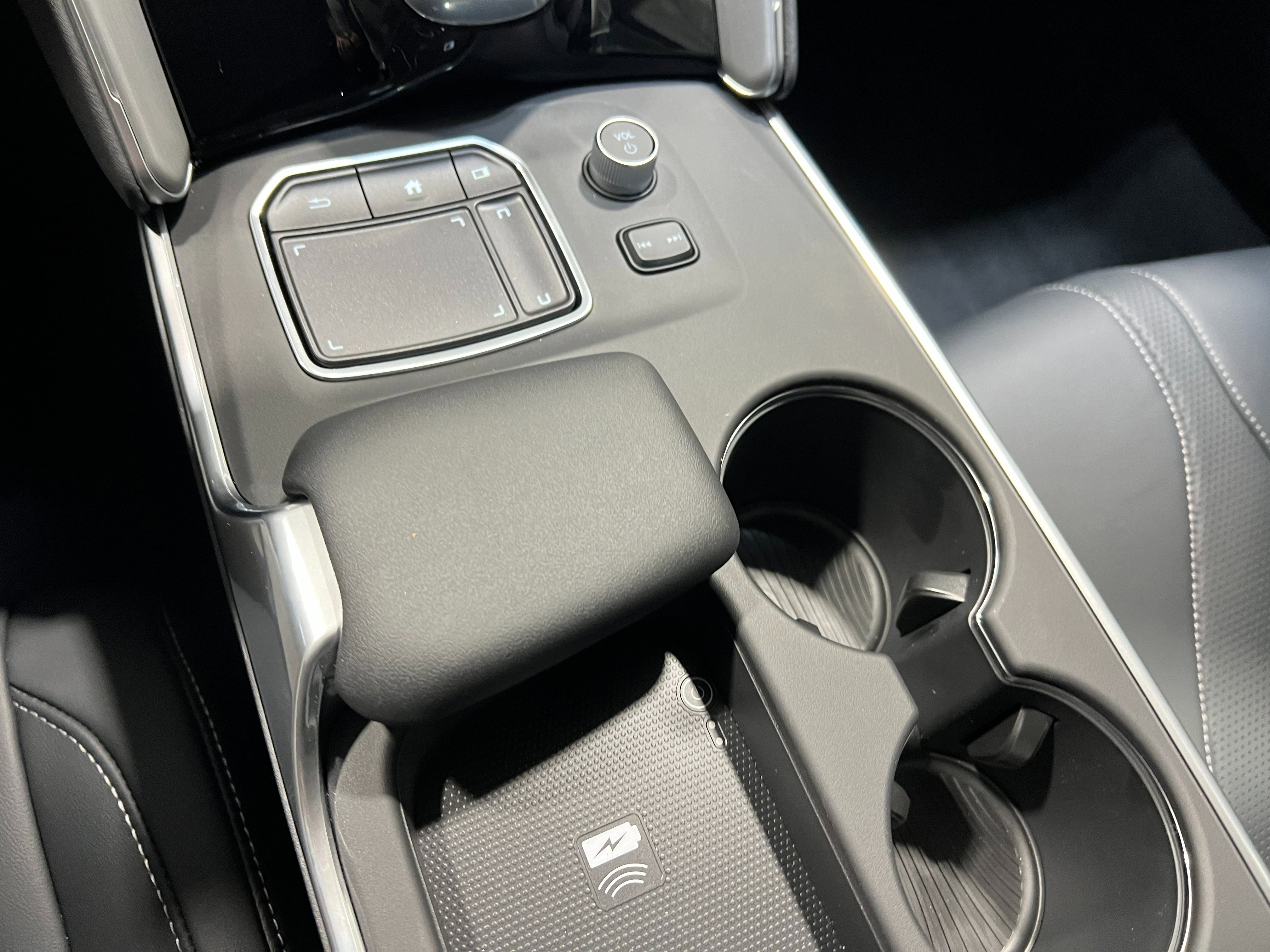 New 2025 Acura TLX w/ Technology Package image 16