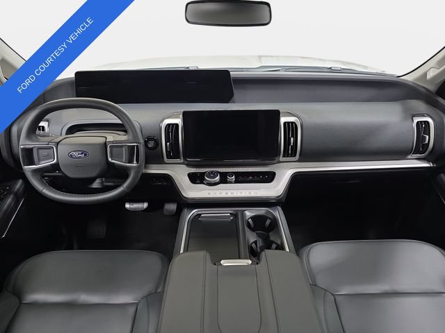 Used 2026 Ford Expedition Active AWD/4WD image 10