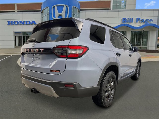 New 2026 Honda Pilot TrailSport image 5
