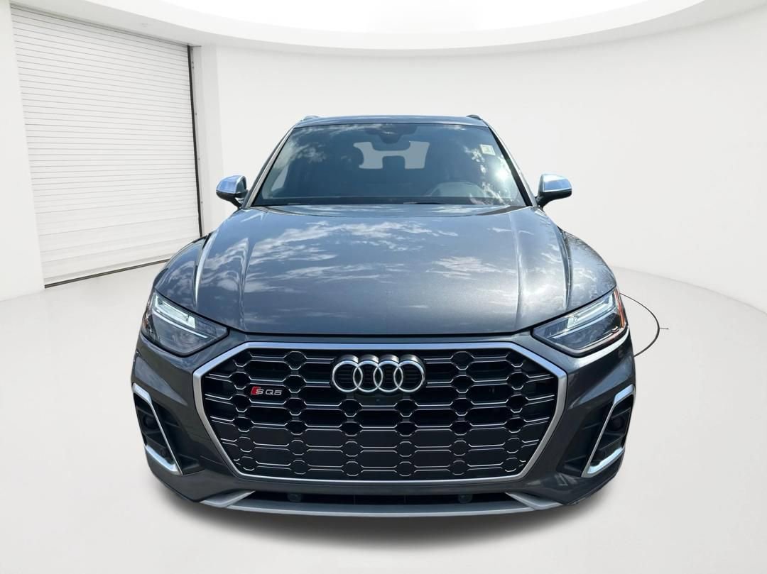 Used 2023 Audi SQ5 Premium Plus w/ Premium Plus Package AWD/4WD image 2