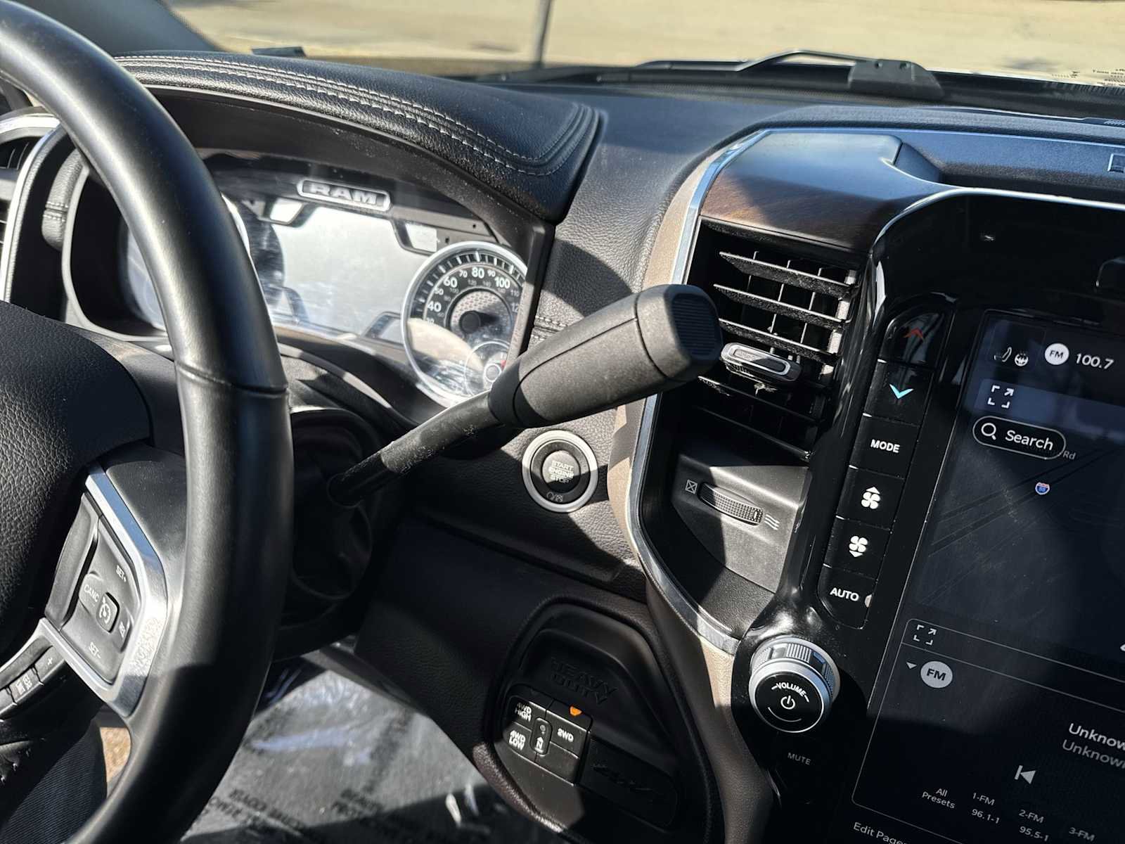 Used 2024 RAM 3500 Laramie image 23