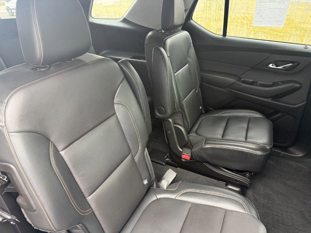 Used 2018 Chevrolet Traverse LT w/ LPO, Floor Liner Package image 10