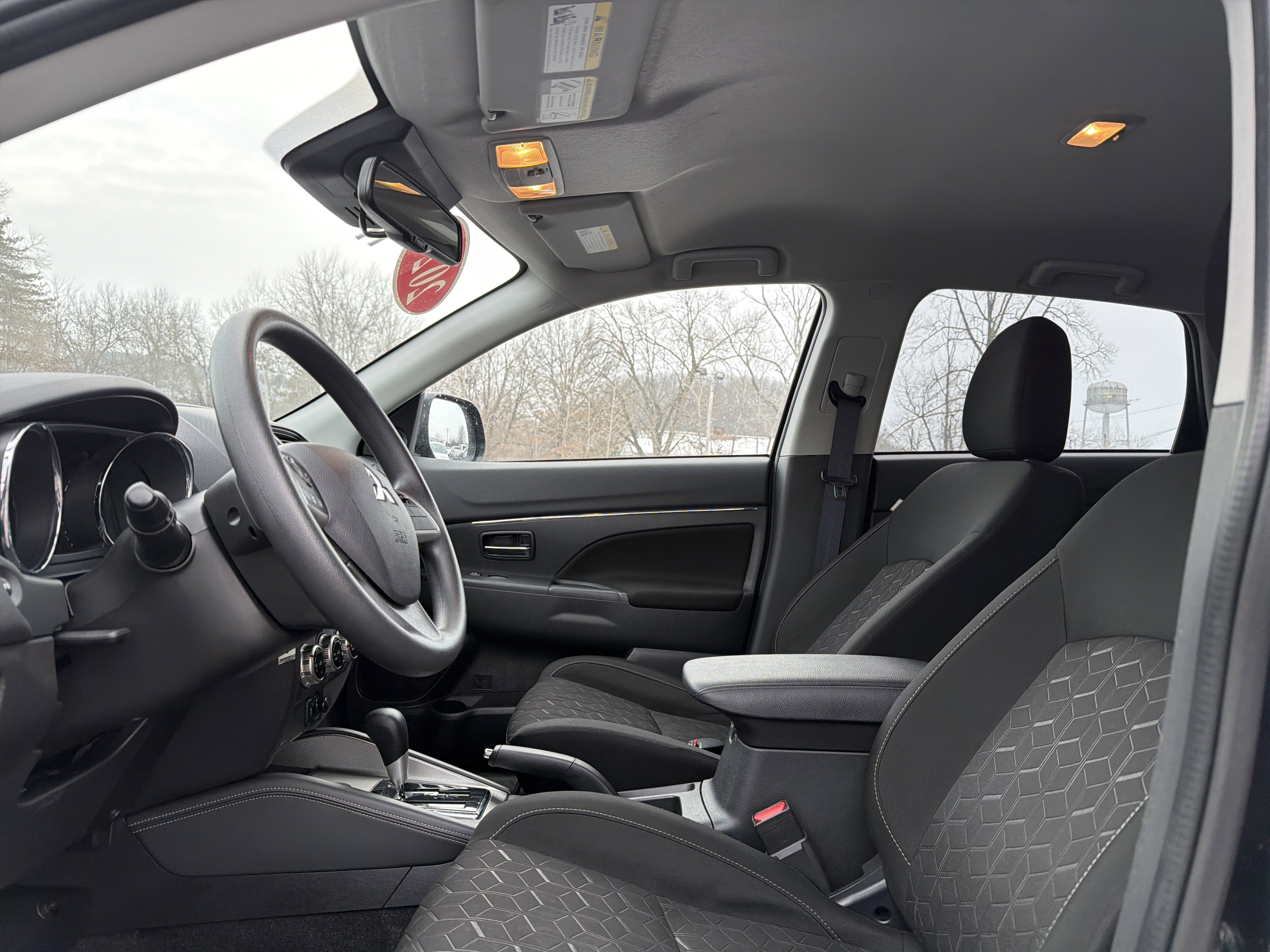 Used 2024 Mitsubishi Outlander Sport ES image 11