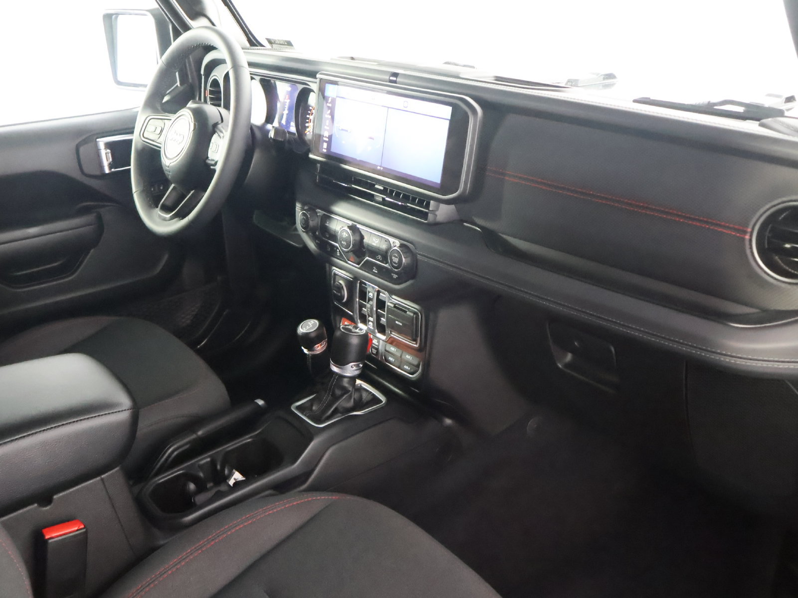 Used 2025 Jeep Wrangler Unlimited Rubicon AWD/4WD image 51