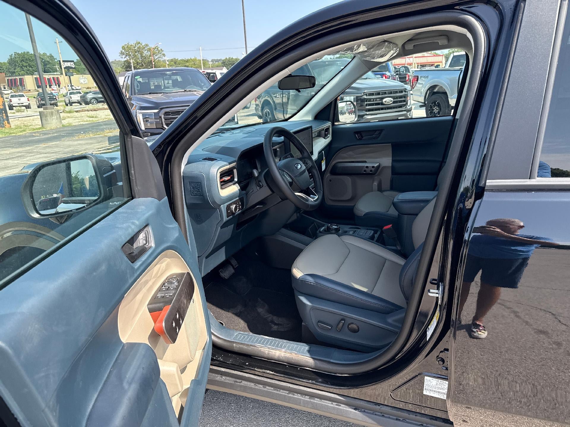 New 2026 Ford Maverick Lariat AWD/4WD image 14