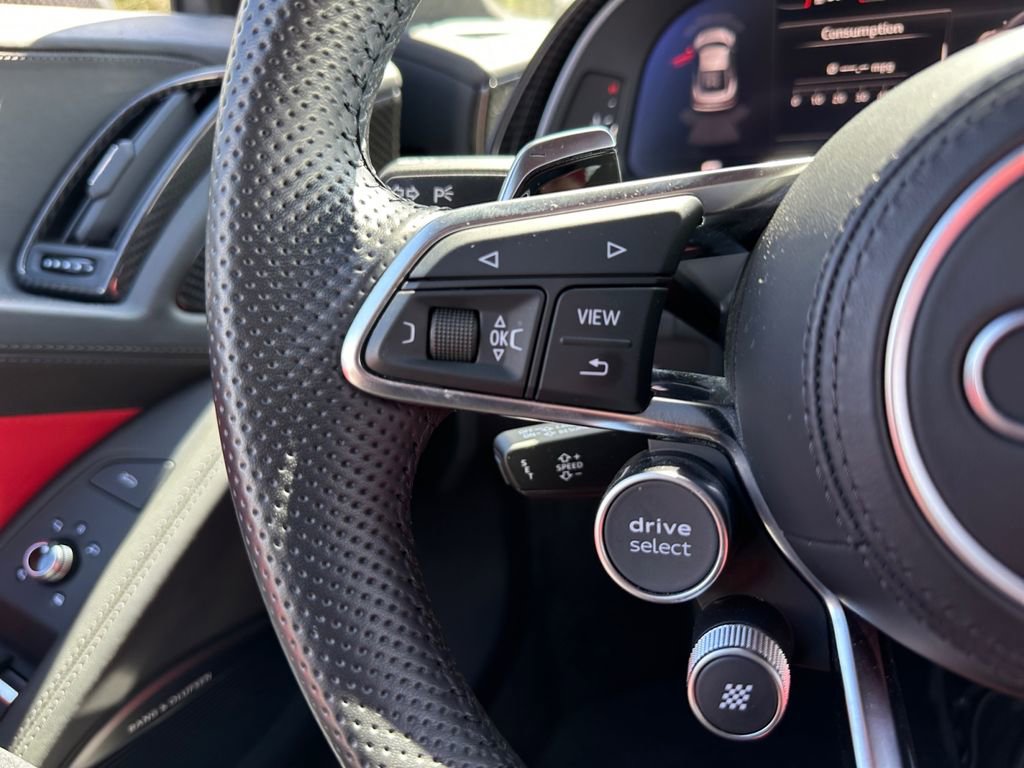Certified 2022 Audi R8 V10 performance AWD/4WD image 23