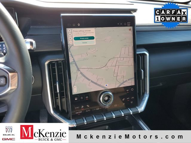 Used 2024 GMC Acadia Elevation w/ Luxury Package FWD image 17