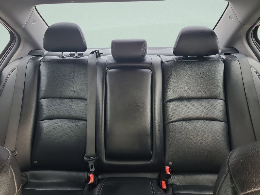 Used 2017 Honda Accord Touring image 13