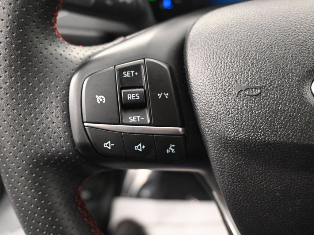 Used 2025 Ford Escape ST-Line AWD/4WD image 22