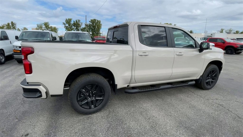 New 2026 Chevrolet Silverado 1500 RST image 2